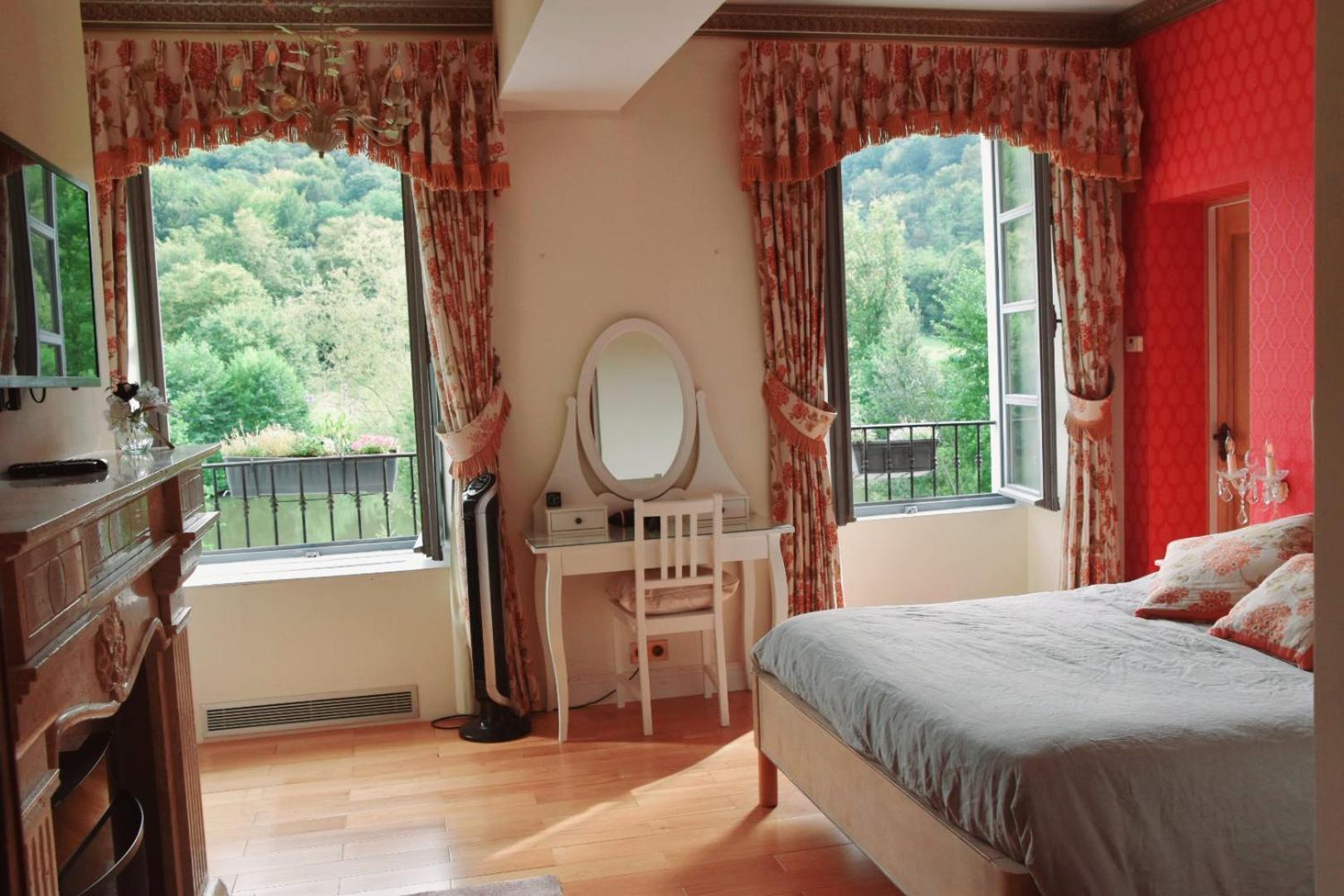 Chateau Roquehort Avec Ev Recharge Point 22Kw Monein Екстер'єр фото
